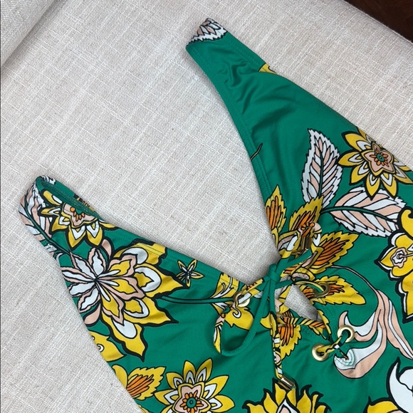 Gibson Latimer NWT Green Floral One Piece Swimsuit-‎ medium - Picture 5 of 11